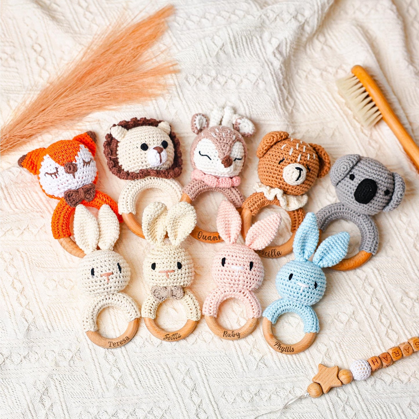 Crochet Toy Rattle for Baby, Personalized Baby Shower Gift, Baby Rattle, Wooden Rattle Ring for Newborn Gift, Gift for Nephew Niece