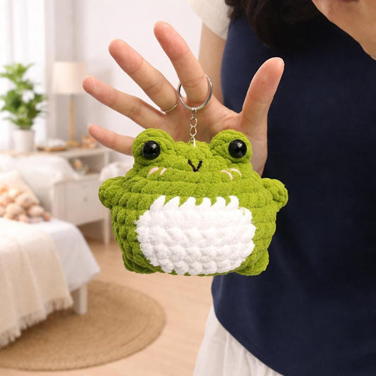 Chubby Crochet Frog Keychain, Frog Lover Gift – Cute Crochet Keychain, Crochet green frog, bag decoration