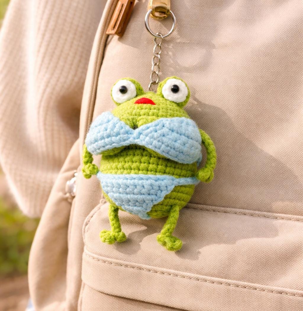 Handmade Crochet Funny Frog Keychain, Cute Frog Bag Charm, Amigurumi Frog Plush, Kawaii Gift for Her, Frog Lover Gift, Bag Decoration