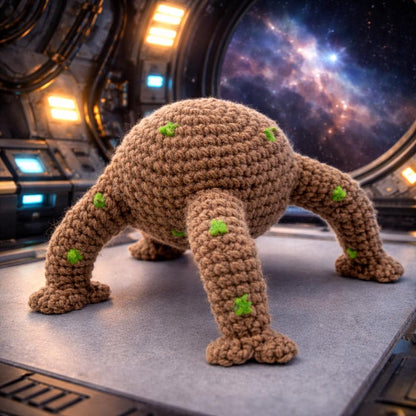 Alien Crochet Keychain Handmade Sci Fi Creature Gift, Cute Space Monster Keyring, Unique Handmade Alien Plush, Space Inspired Gift Idea